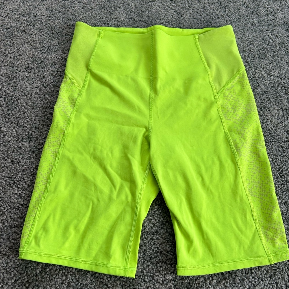 Athletic shorts